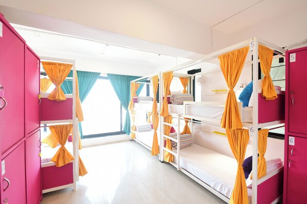 Free WiFi - Urban Stays (Mumbai)