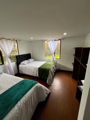 3 habitaciones, wifi y ropa de cama 