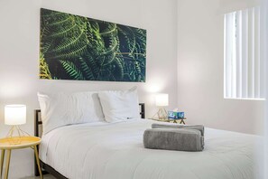 4 bedrooms, desk, iron/ironing board, travel cot