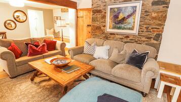 Cottage | Living area