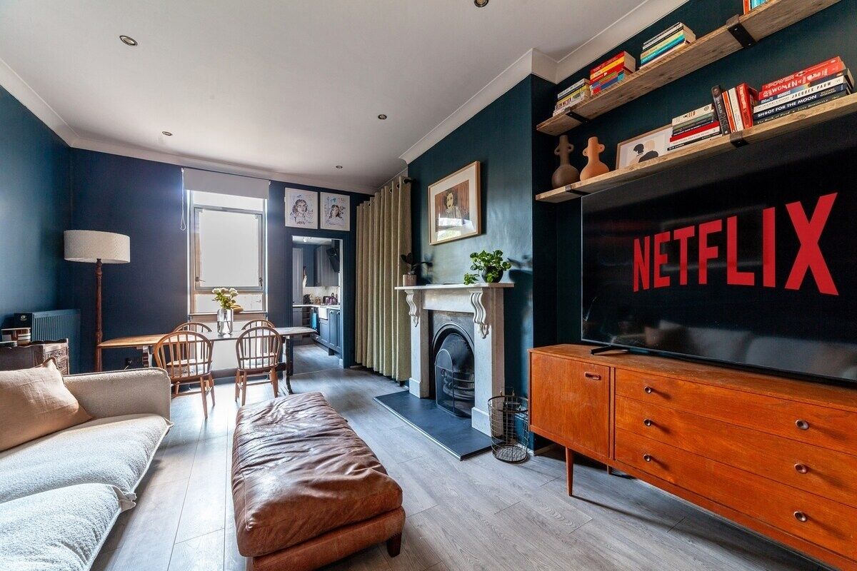 TV