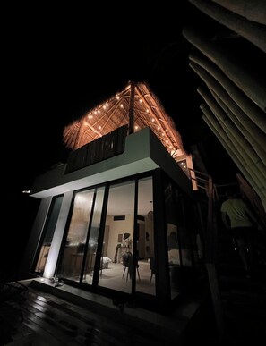 Exterior - Chic 2-bedroom jungle bungalow in fabulous Tulum with Tiki Patio and Plunge Pool (Quintana Roo)