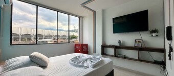 圣费尔南多405体育场一街区