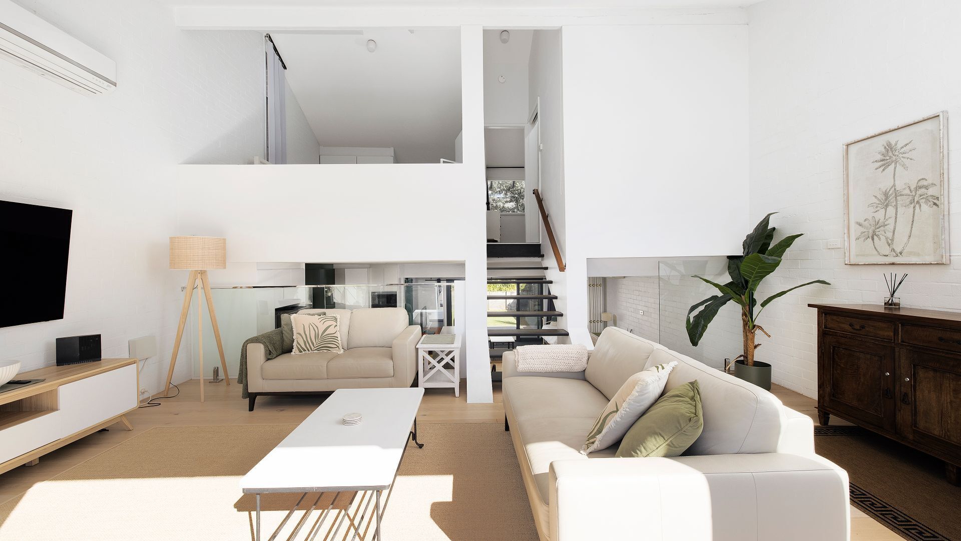 The Palms-  9 Pantowora St, Corlette - Salamander Bay