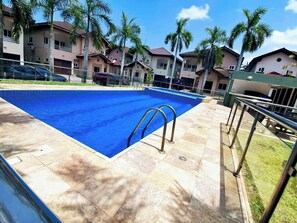 Nhà, 3 phòng ngủ, hút thuốc, ban công | Hồ bơi | Hồ bơi ngoài trời 