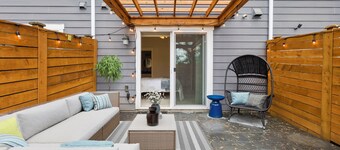 Bright 3BR Townhouse w/ Patio, A/C & Pet Friendly