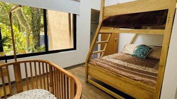 舒适独立别墅, 阳台, 花园景观 | 熨斗/熨板、免费 WiFi