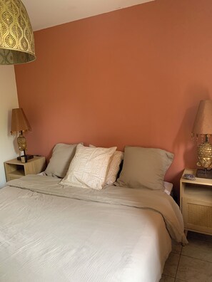 1 Schlafzimmer, WLAN, BettwÀsche
