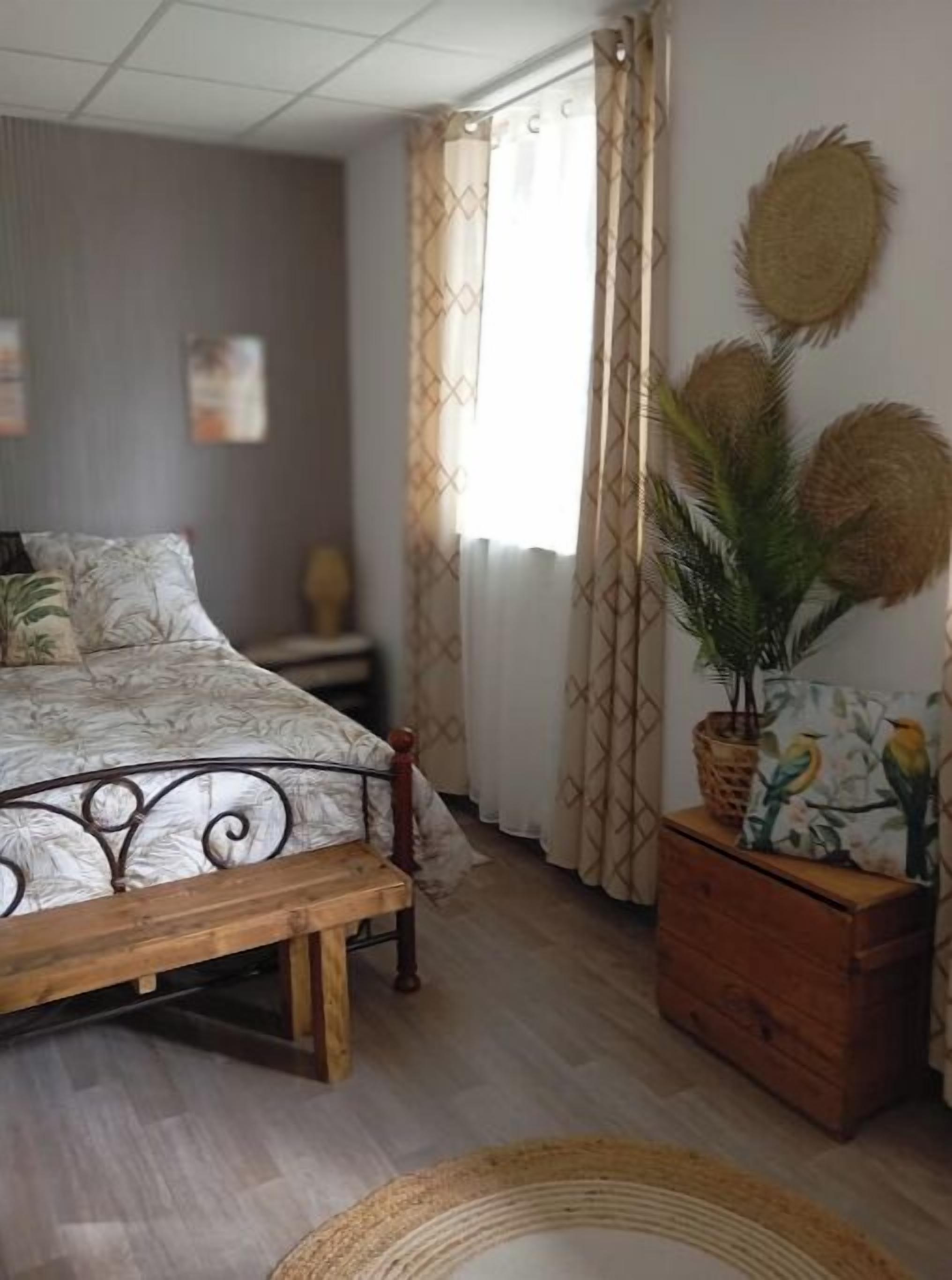 3 多间卧室、熨斗/熨衣板、免费 WiFi、床单