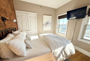 1 soverom, strykejern/-brett, wi-fi og sengetøy