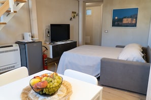 1 chambre, fer et planche à repasser, Wi-Fi, draps fournis