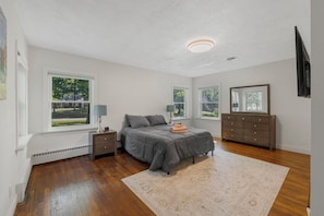 6 Schlafzimmer, WLAN, Bettwäsche