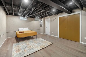 6 Schlafzimmer, WLAN, Bettwäsche