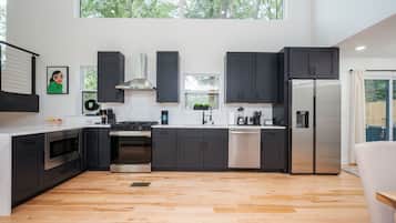 Microwave, oven, stovetop, dishwasher