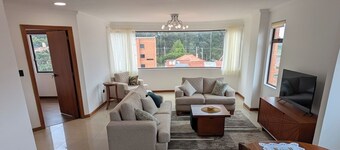 Beautiful Duplex with Views of the Yanuncay