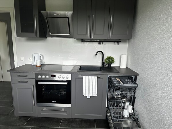 Microwave, oven, stovetop, dishwasher