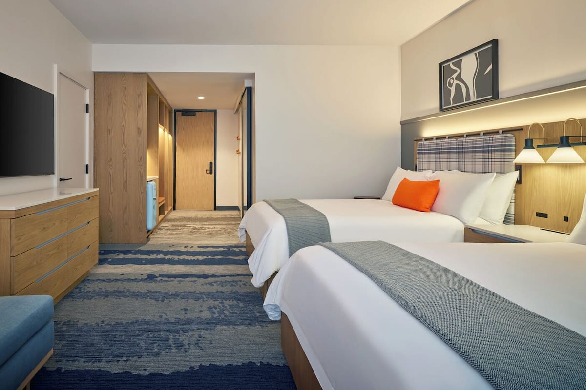 In-room safe, blackout curtains, iron/ironing board, free WiFi