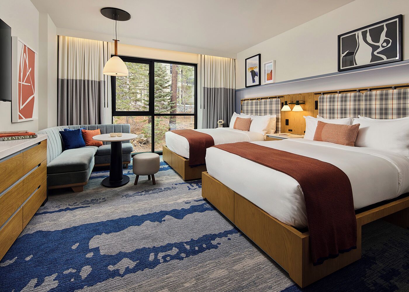 客房内保险箱、遮光窗帘、熨斗/熨衣板、折叠床/加床（额外收费）