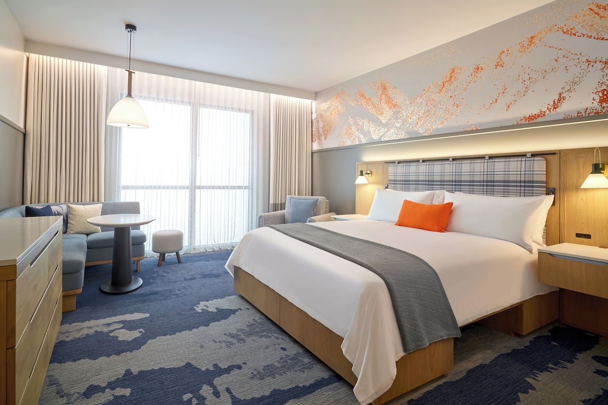 In-room safe, blackout curtains, iron/ironing board, free WiFi
