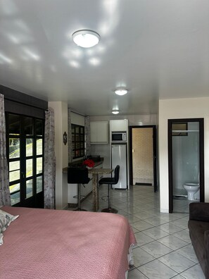 1 bedroom, WiFi - Vista Bela Residential - Apt 04 (Centro Bombinhas)