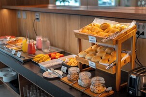 Desayuno buffet incluido todos los días 