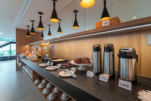 Ilmainen päivittäinen buffetaamiainen 