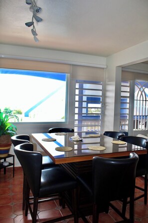 Dining - Spacious 5-bedroom house in Pueblo of Rincón with A/C and infinity pool. (Pueblo)