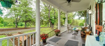 19 Mi to UVA! Historic 30-Acre Retreat in VA!