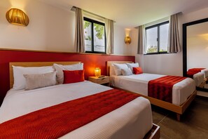 주니어 스튜디오 스위트 | 고급 침구, 각각 다른 스타일의 인테리어, 노트북 작업 공간, 암막 커튼