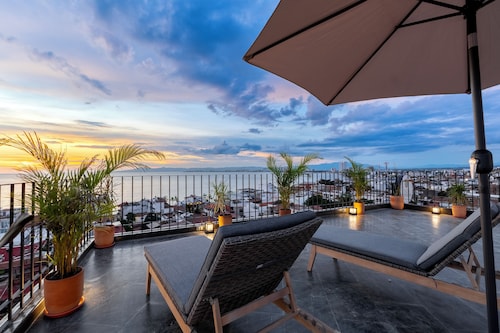 Raices Nomadas Boutique Hotel Vallarta