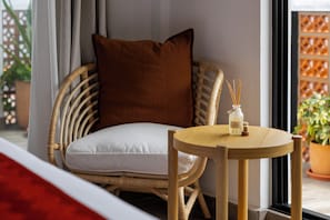 ห้องลักซ์ชัวรี่สวีท, วิวทะเล | เครื่องนอนระดับพรีเมียม, ห้องพักตกแต่งอย่างมีเอกลักษณ์