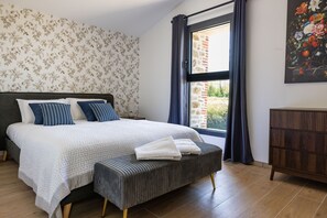 6 Schlafzimmer, Bügeleisen/Bügelbrett, WLAN, Bettwäsche