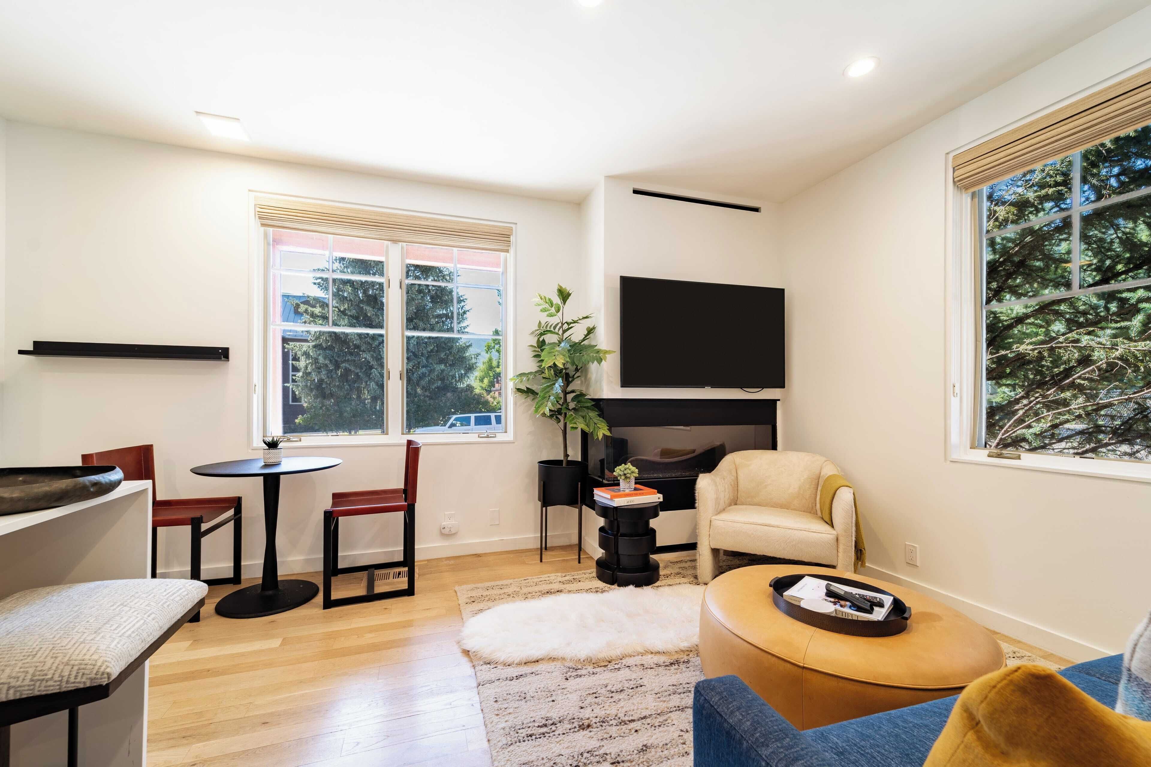 Apartment (1 Bedroom) | Interior