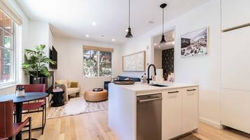 Apartemen (1 Bedroom) | Bagian depan properti