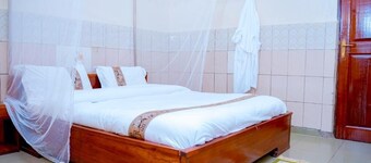 Small Double Room -Deluxe Double Room with Balcony