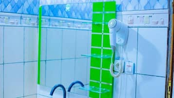 Bruser, håndklæder, Toiletpapir