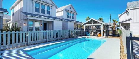 獨棟房屋 (6 Bedrooms) | 住宿正面