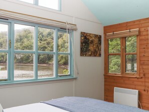 1 chambre, décoration personnalisée, ameublement personnalisé