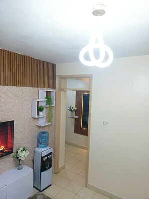 Apartment, Balcony, City View | Living area