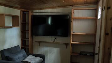 1 bedroom, internet, bed sheets