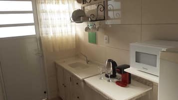 Appartamento Deluxe | Cucina privata | Pentole/stoviglie/utensili