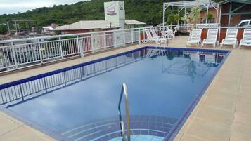 Piscina externa