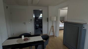 1 bedroom, desk, free WiFi