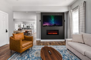 Televisión y chimenea
