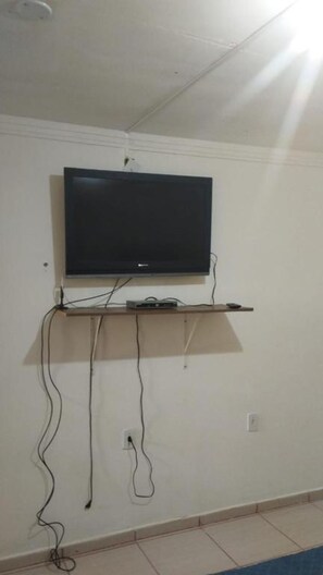 Driepersoonskamer | Een strijkplank/strijkijzer, gratis wifi