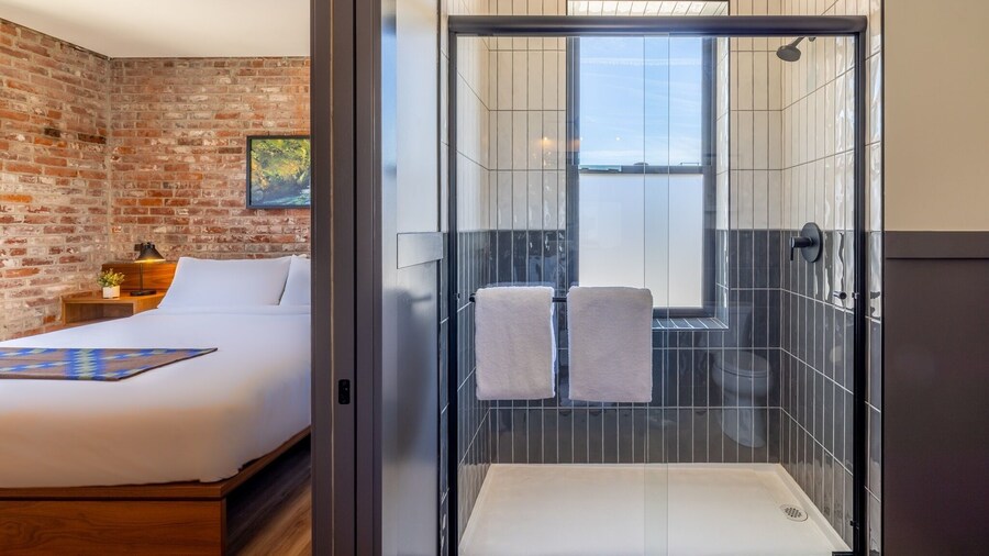 Lightwell Hotel & Spa