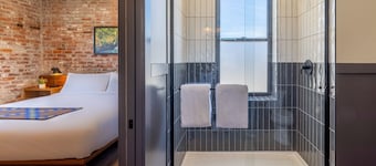 Lightwell Hotel & Spa