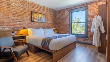 Overlook King with River View | Gratis wi-fi