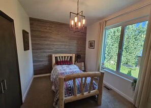 4 bedrooms, Internet, bed sheets