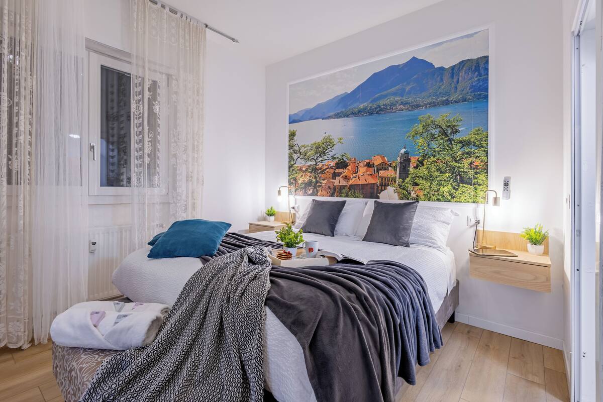 Comfort Double Room, Courtyard View | In-room safe, iron/ironing board, free WiFi